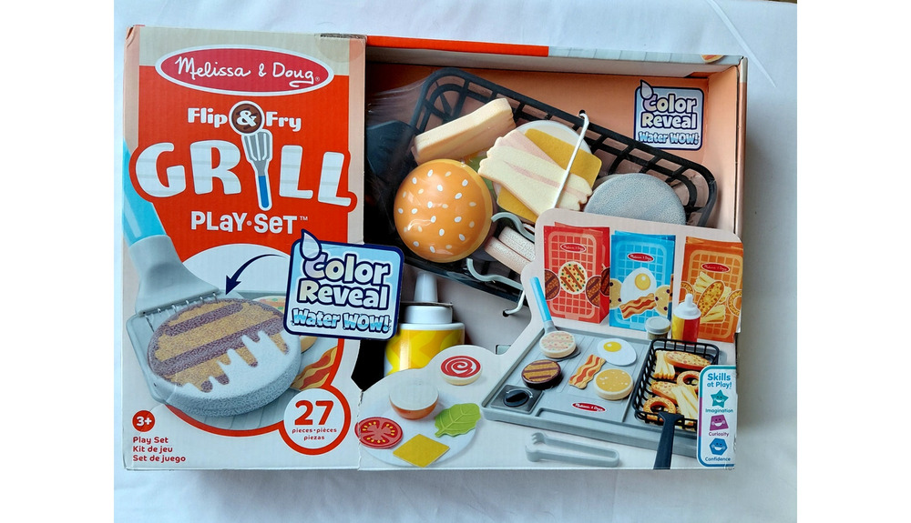 Melissa & Doug Flip & Fry Grill Play Set Water Wow! 27 Pc Kitchen Playset NWT